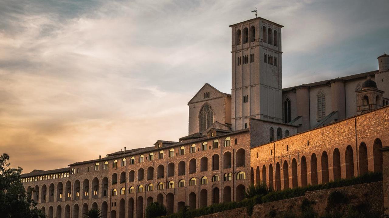 Ogni Finestra E Un Quadro - Appartamento Ad Assisi Exterior foto